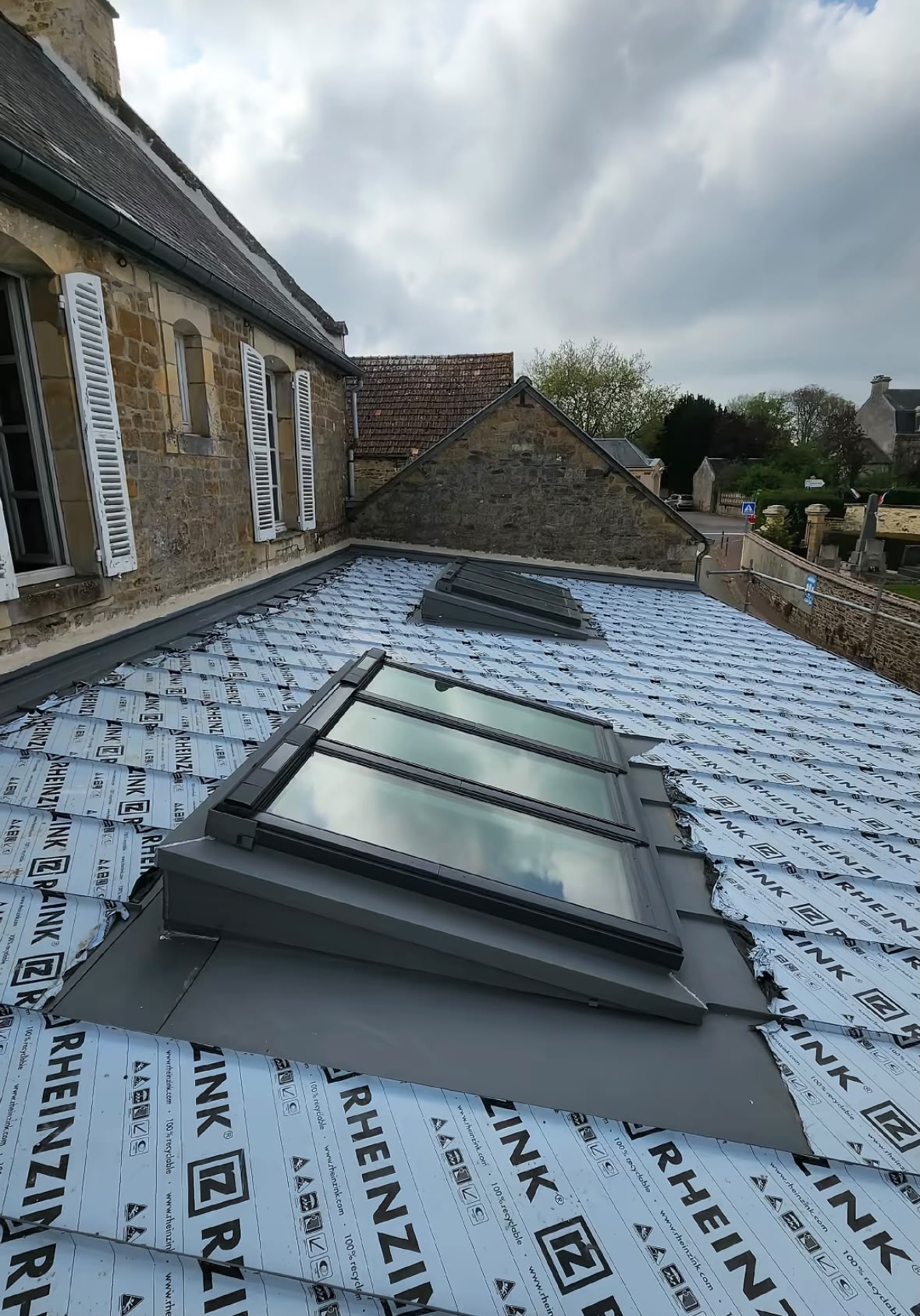 Pose fenêtres de toit Velux