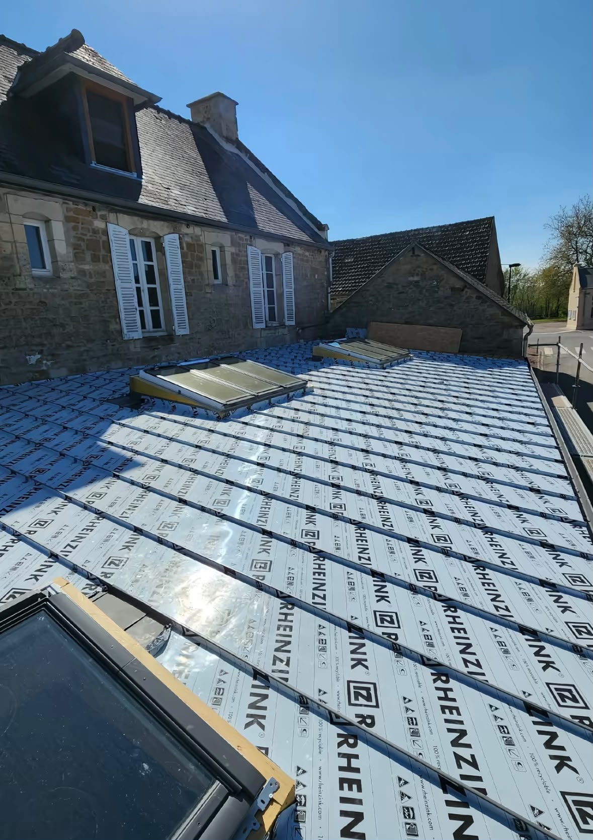 Écran sous-toiture & Velux neufs